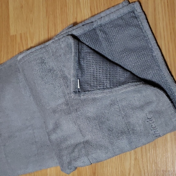 Hot yoga towel mat - Picture 2 of 2